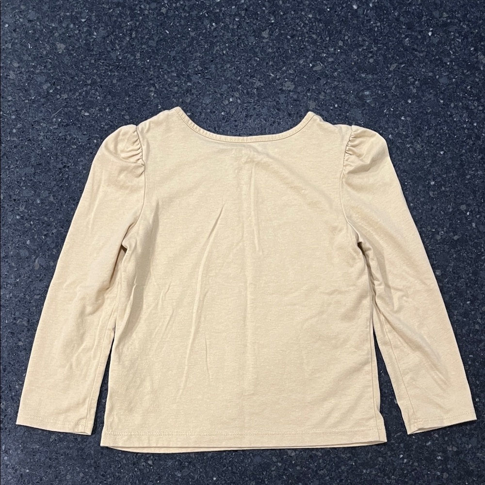 Adorable Hello Kitty Kids Set- Cream and Black - Picture 4 of 8